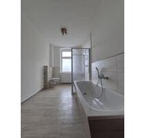 Vermiete 3 EG Zimmer mit neuen Bad u. Zentralheizung + Kachelofen - Nordhausen