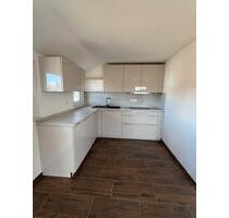 Helle, hochwertige 4-Zimmer-Maisonette Wohnung in Aldingen