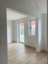 Foto - ERSTBEZUG - 2-Raum-Wohnung, frisch saniert, Bodengleiche Dusche, Fußbodenheizung, Aufzug