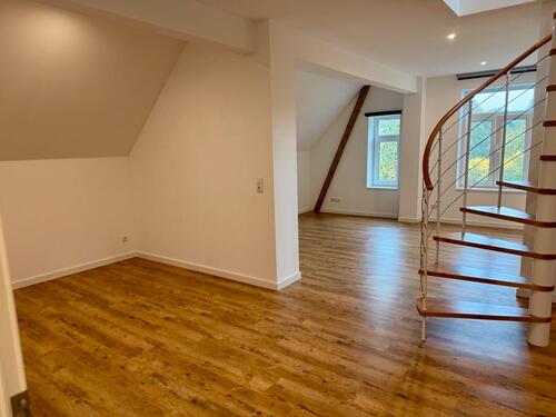 Foto - Charmante 3-Zimmer Wohnung mit großem Grundstück & Wohlfühlfaktor