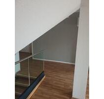 Großzügige 4-Zimmer-Dachgeschoss-Wohnung mit Balkon - Magdeburg Leipziger Straße