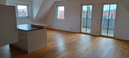 Foto - 5 Zimmer Dachgeschoßwohnung zur Miete in Wassertrüdingen
