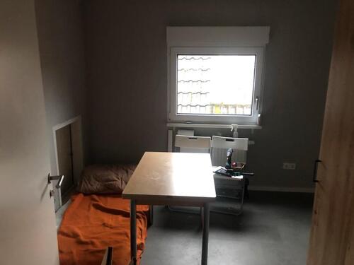 Foto - WG Zimmer ab dem 01.07.26 - 550,00&nbsp;EUR Kaltmiete, ca.&nbsp; 10,50&nbsp;m&sup2;