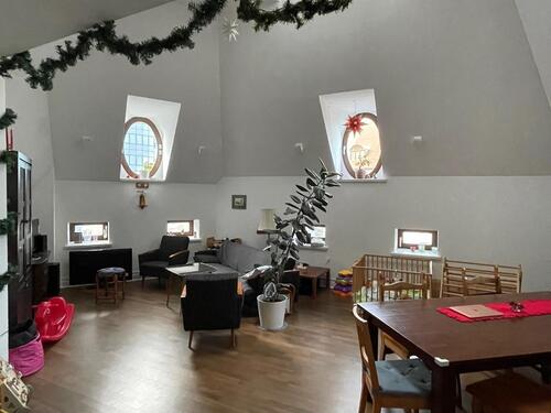 Foto - 5-Zimmer DG-Wohnung mit Balkon in Leipzig Neustadt-Neuschönefeld