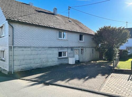 Foto - 8 Zimmer Einfamilienhaus in Weitefeld