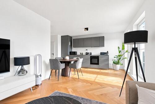 Foto - Hochwertig modernisierte Endetagenwohnung in Refrath