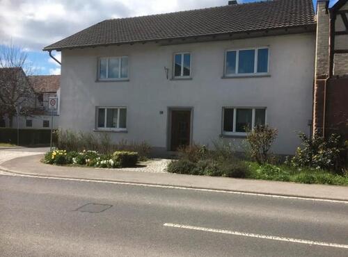 Foto - Bauernhof (in Böttigheim, Nähe Würzburg) zu verkaufen