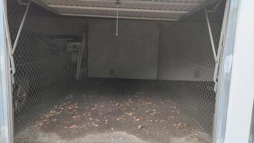 Foto - Garage zu vermieten - 100,00&nbsp;EUR Miete,