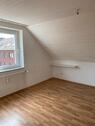 Foto - Dachgeschoßwohnung in Oberhausen zur Miete