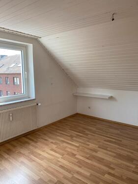 Foto - Dachgeschoßwohnung in Oberhausen zur Miete