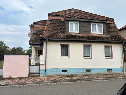 Foto - EFH mit großem Grundstück - 135.000,00&nbsp;EUR Kaufpreis, ca.&nbsp; 160,00&nbsp;m&sup2;