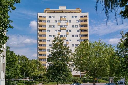 Foto - Einziehen und wohlfühlen – Charmante Wohnung mit Loggia und Aufzug