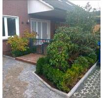 EG Wohnung mit großem Garten - 873,00 EUR Kaltmiete, ca.  116,00 m² in Rastede (PLZ: 26180)