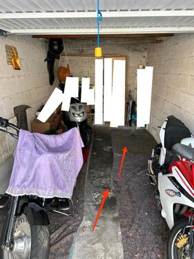 Foto - Zweirad Stellplatz in Garage - 30,00&nbsp;EUR Miete,