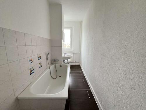 Foto - Licht. Luft. Aussicht. – Wohnung mit Tageslichtbad