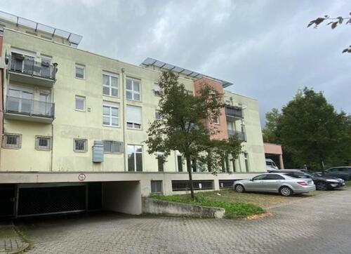 Foto - PKW-Stellplätze in Tiefgarage zu vermieten, Cloppenburger Str. 31-34, 06126 Halle (36835)