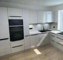 Helle kernsanierte 2-Zimmer Wohnung mit Balkon - Brühl