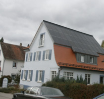 Helle und großzügige Galerie-Wohnung mit Balkon, EBK & Stellplatz - Ellwangen (Jagst)