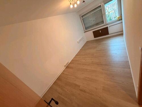 Foto - 3.5 Zimmer Etagenwohnung zur Miete in Gerlingen