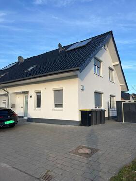 Foto - DHH zu Vermieten - 1.150,00 EUR Kaltmiete,