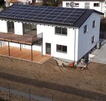 Hocheffizientes Zweifamilienhaus - Erstbezug - Schrobenhausen
