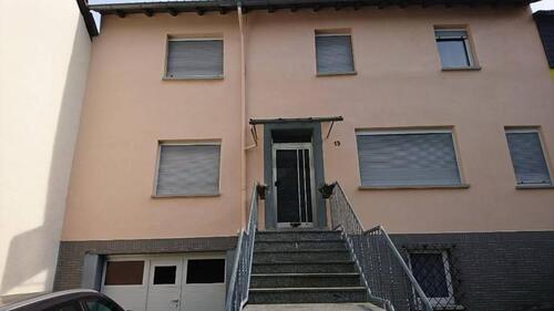 Foto - Großzügiges Einfamilienhaus mit großem Garten