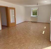 von Privat, 3-Zimmer, EG - Wohnung, Nahwärme, Garten, TG, Allgäu - Wildpoldsried