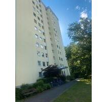 Attraktive 4-Zimmer-Wohnung mit Balkon in Maintal-Dörnigheim