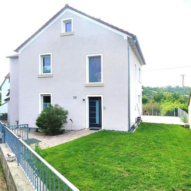 Foto - Haus gedämmt mit Keller von privat in Rottendorf zu Verkaufen