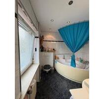 Helle 2,5-Zimmer Wohnung in München-Moosach mit Garten