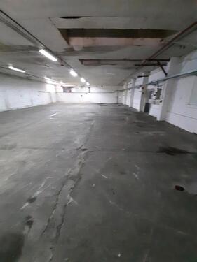 Foto - Kalthalle zu vermieten - 1.900,00&nbsp;EUR Kaltmiete, ca.&nbsp; 433,00&nbsp;m&sup2;