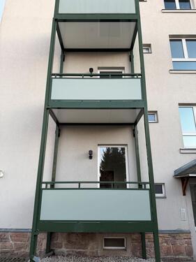 Foto - 3 Raum Wohnung am Stadtpark mit Balkon, Badewanne, Dusche, Garten