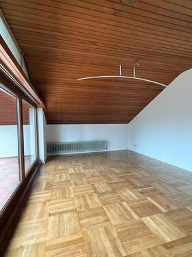 Foto - 2 Zimmer Dachgeschoßwohnung zur Miete in Remseck am Neckar