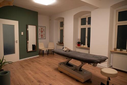 Foto - Praxis Behandlungsraum für Physios, Osteos, HP