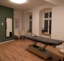 Praxis Behandlungsraum für Physios, Osteos, HP - Berlin Mitte