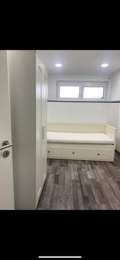 Foto - 1 Zimmer in einer 5er WG - 620,00&nbsp;EUR Kaltmiete, ca.&nbsp; 200,00&nbsp;m&sup2;