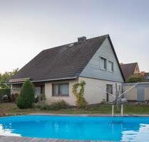 Einfamilienhaus mit Pool in Dörverden-Westen von privat