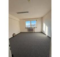 Wohnung zu vermieten in Kiel - 590,00 EUR Kaltmiete, in Kiel (PLZ: 24148) Ellerbek