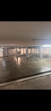 Foto - Verschließbare Tiefgarage zur vermieten in Mertonviertel
