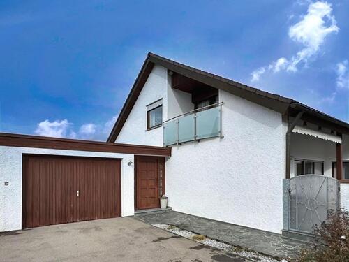 Foto - 6 Zimmer Einfamilienhaus zur Miete in Nördlingen