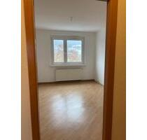 3-Raum Wohnung, Lobeda OST - 780,00&nbsp;EUR Kaltmiete, ca.&nbsp; 73,00&nbsp;m&sup2; in Jena (PLZ: 07747) Lobeda-Altstadt