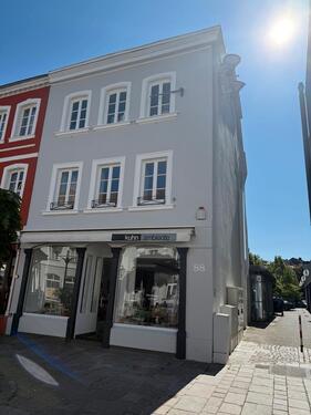 Foto - Wohn- und Geschäftshaus in der Fußgängerzone von St. Ingbert