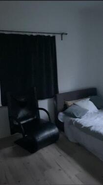 Foto - WG-Zimmer mit eigenem Bad – Girls only