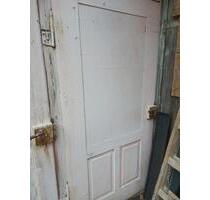 Lagerraum unter Garage. Ab sofort zu vermieten - Thiersheim