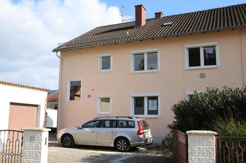 Foto - 3-Zimmer-Wohnung mit Balkon und Gartennutzung in Waldkraiburg