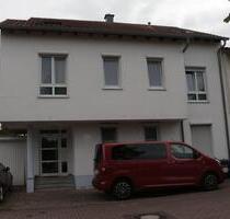Geschmackvolle 4,5-Zimmer-Maisonette-Wohnung mit Dachterasse - Ludwigshafen am Rhein Mundenheim