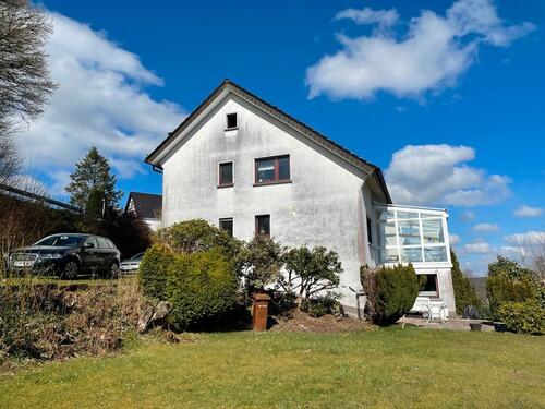 Foto - Haus Einfamilienhaus Zweifamilienhaus