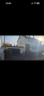 Foto - Renditestarkes Dreifamilienhaus: 2.900€ Mieteinnahmen