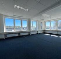Gepflegte Bürofläche mit Einzel- und Großraumbüro auf ca. 364 m² im 2.OG in HH-Billbrook Gepflegte Bürofläche mit Einzel- und Großraumbüro auf ca. 364 m² im 2.OG in HH-Billbrook zu vermieten - Oststeinbek