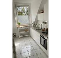 Möblierte 1,5 Zimmer-DG-Wohnung im Hansapark mit TG-Stellplatz - Magdeburg Ottersleben